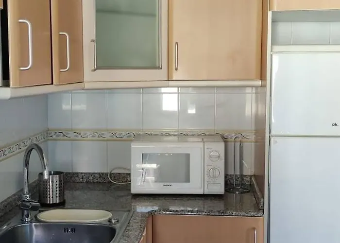 Piso Plaza 10 דירה Amés